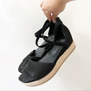 Eileen Fisher Island Tumbled Nubuck Wedge Sandal